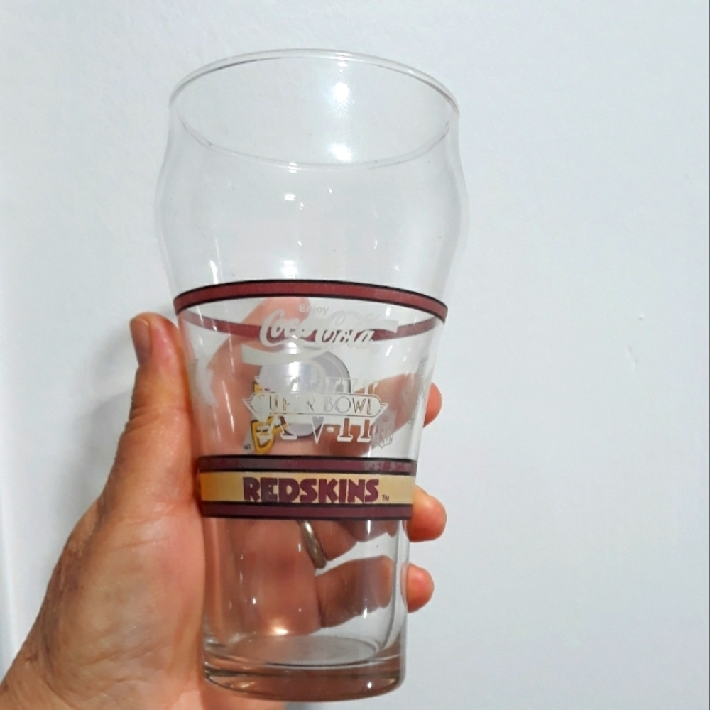 Vintage 90's NFL Washington Redskins Super Bowl XXII Glass Logo